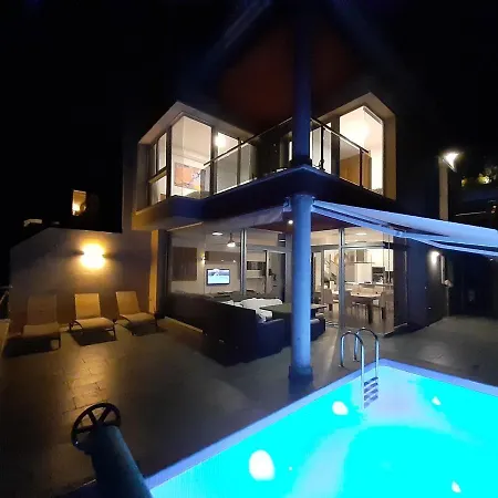 Mirador Corales Heated Pool Opcional El Rincon (La Orotava, Tenerife)